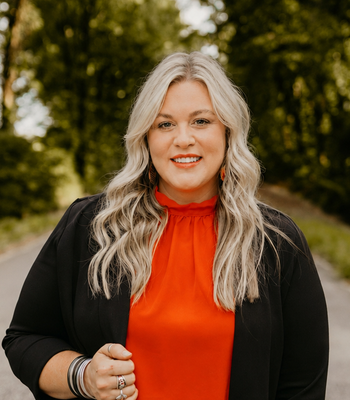 Portrait of Morgan Hopkins, Realtor®.